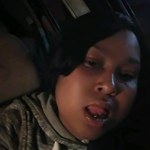 Meet your Posher, Johnique